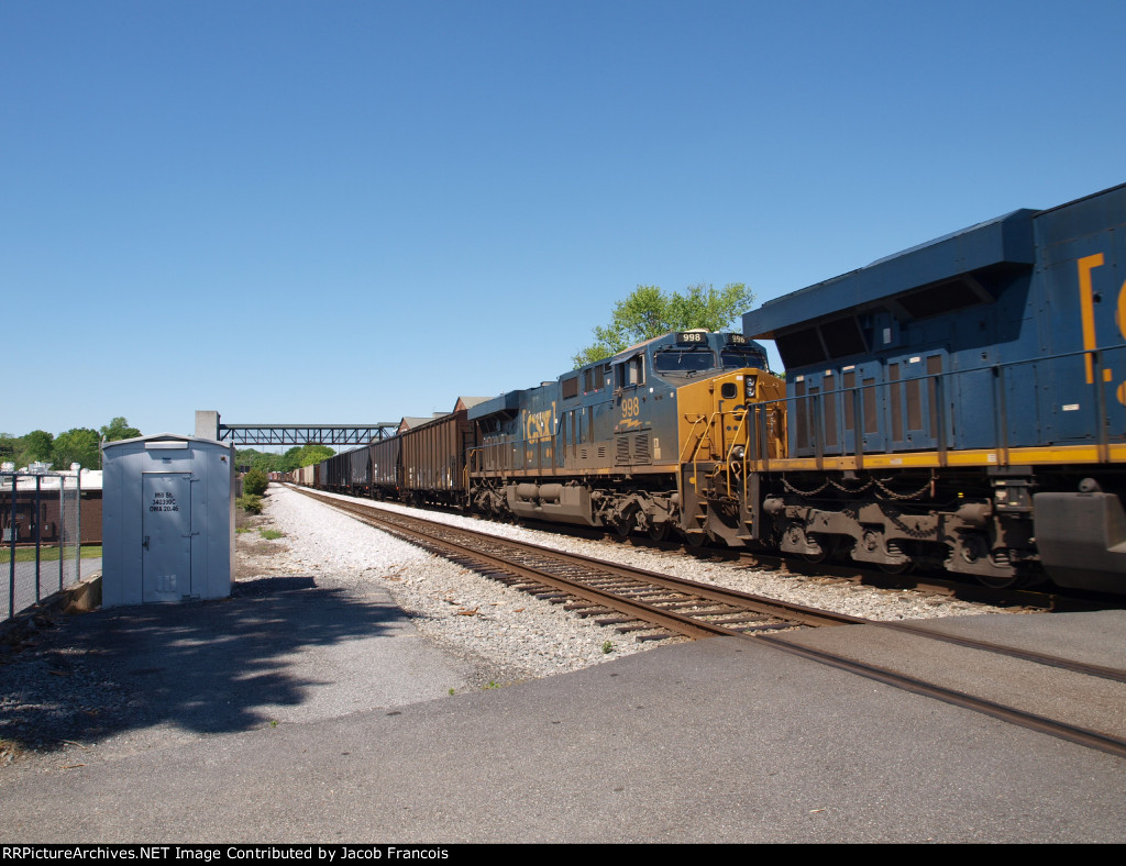 CSX 998